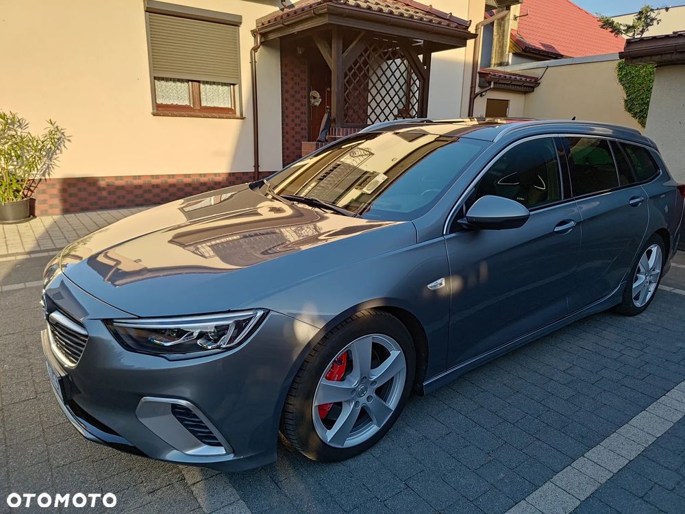 Opel Insignia 2.0 BiTurbo D 4x4 Automatik GSI - 2