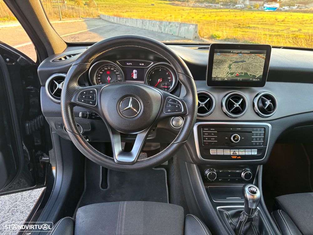 Mercedes-Benz GLA 180 (CDI) d Urban - 6