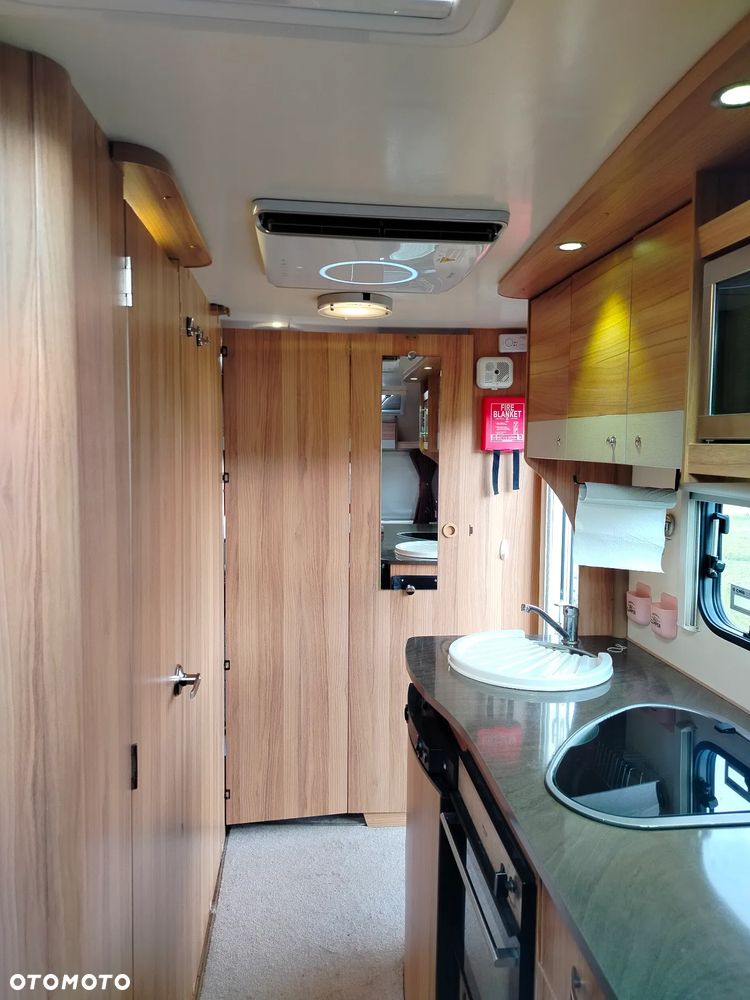 Bailey Pursuit 560-5 - 27