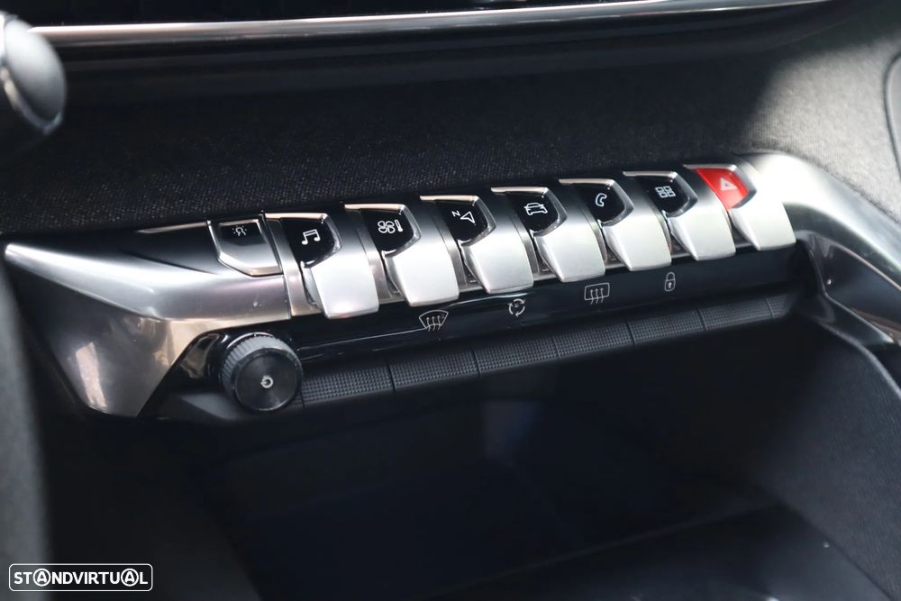 Peugeot 3008 PureTech 130 Stop & Start Allure - 18