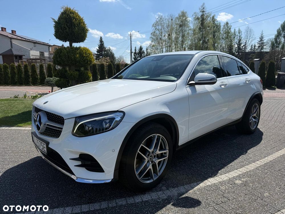 Mercedes-Benz GLC 250 4Matic 9G-TRONIC AMG Line - 4