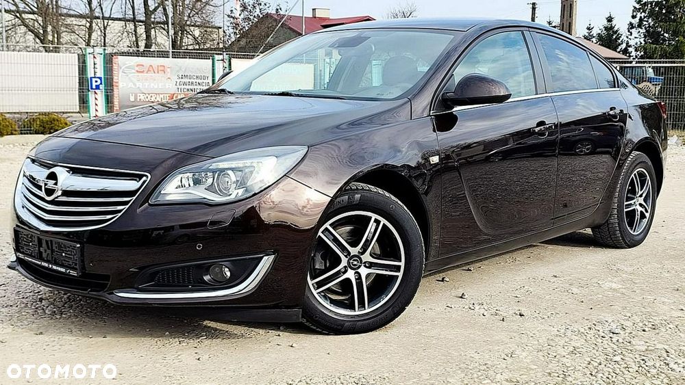 Opel Insignia - 17