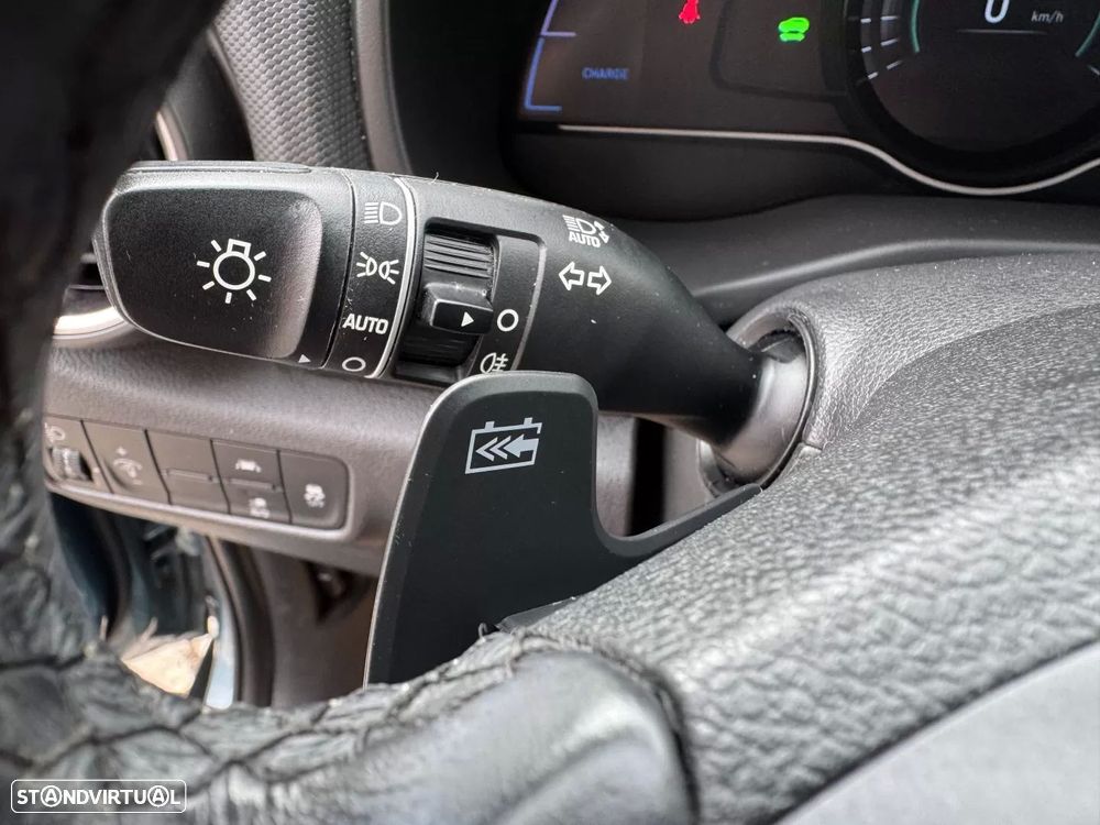 Hyundai Kauai EV 64 kWh Premium - 28