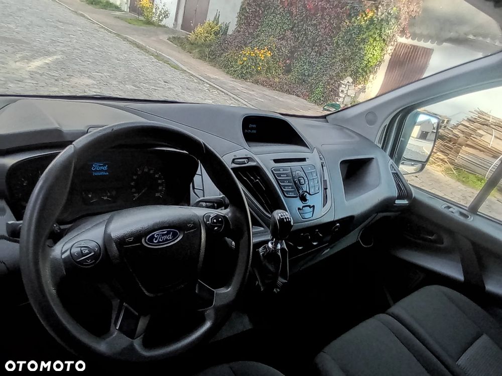 Ford Transit Custom - 28