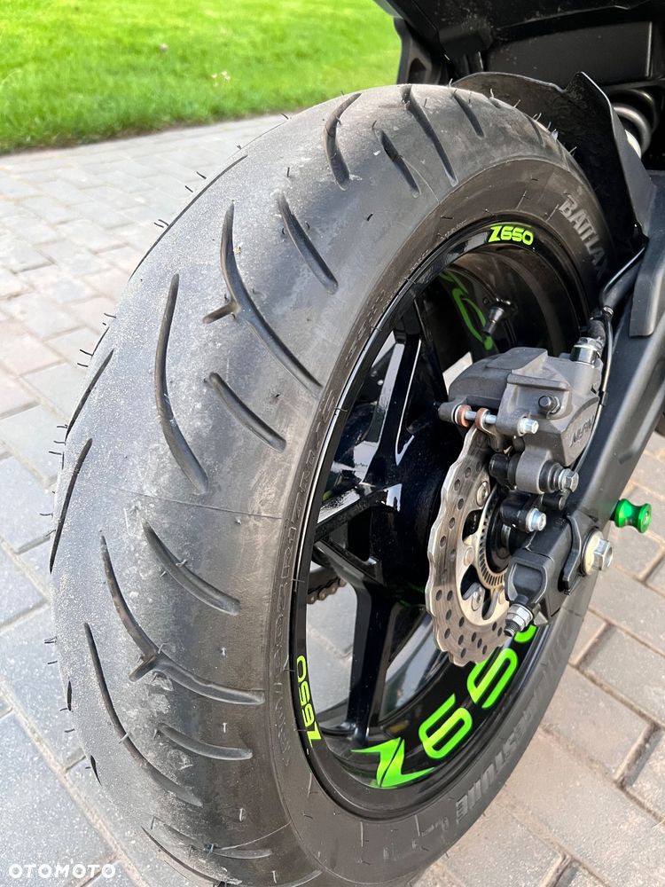 Kawasaki Z 650 - 15