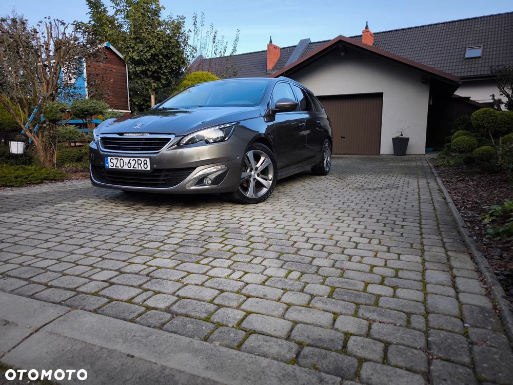 Peugeot 308 SW e-HDi 115 Stop & Start Allure - 3