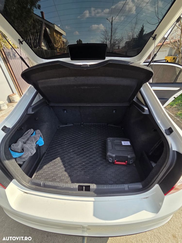 Skoda RAPID 1.6 TDI Style - 15