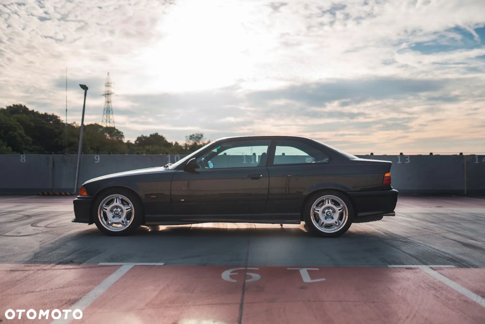 BMW M3 Standard - 7