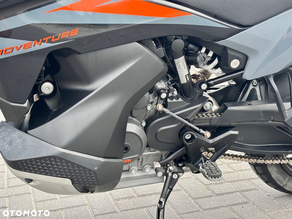 KTM Adventure - 15