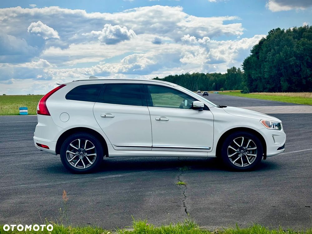 Volvo XC 60 T5 AWD Geartronic Linje Inscription - 8