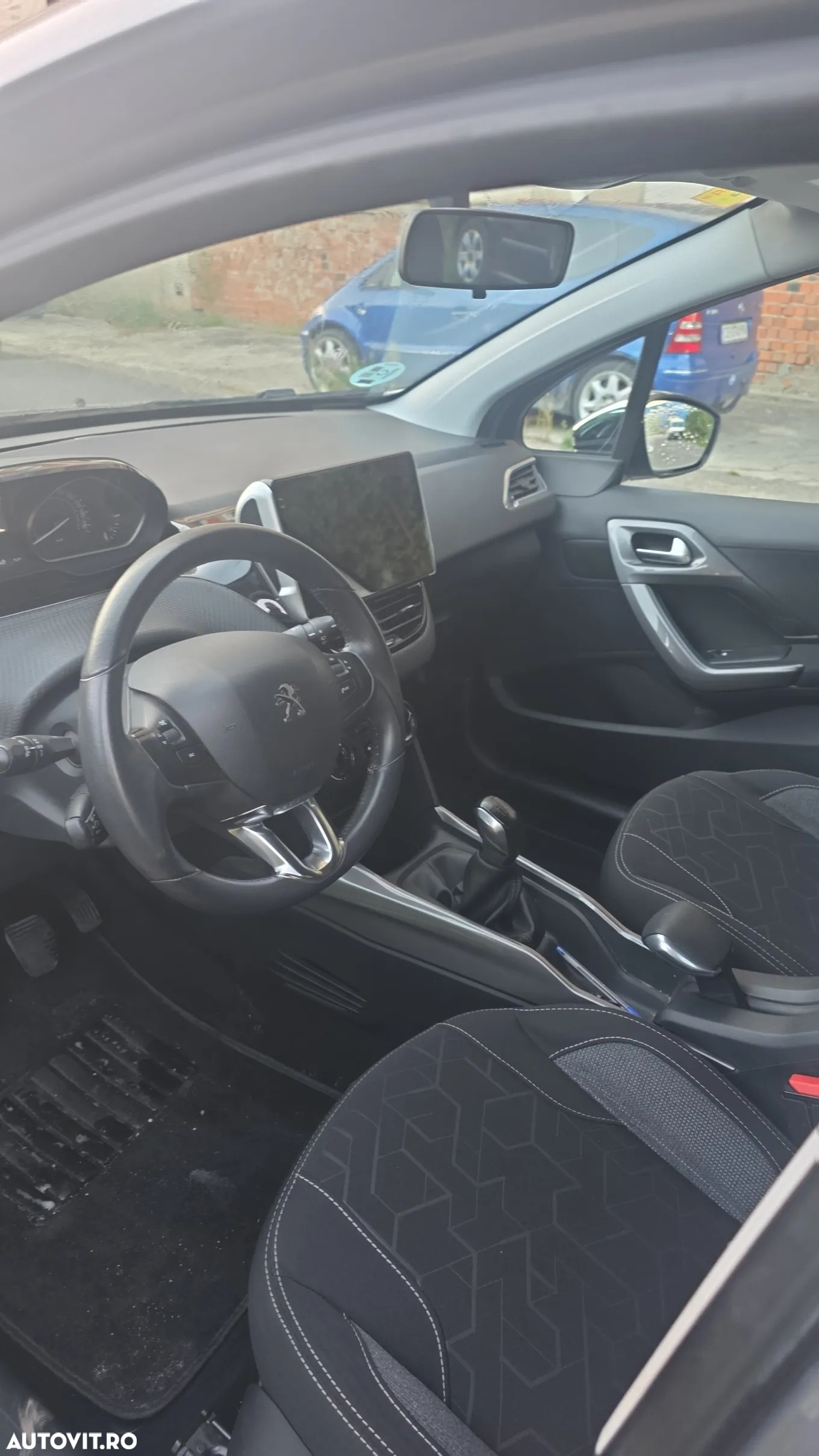 Peugeot 2008 1.6 BlueHDi FAP Active - 12