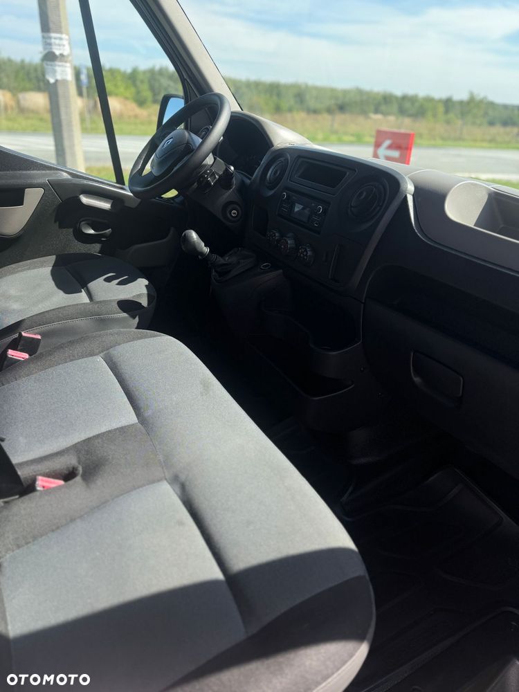 Renault Master - 3