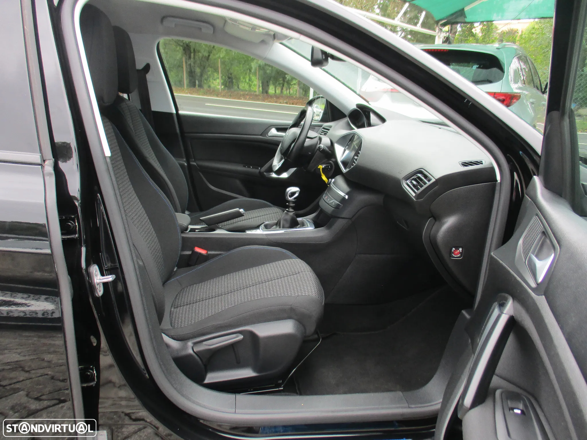 Peugeot 308 SW 1.5 BlueHDi Active Pack - 21