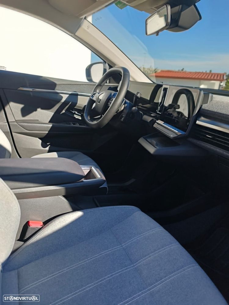 Renault Mégane E-Tech - 9
