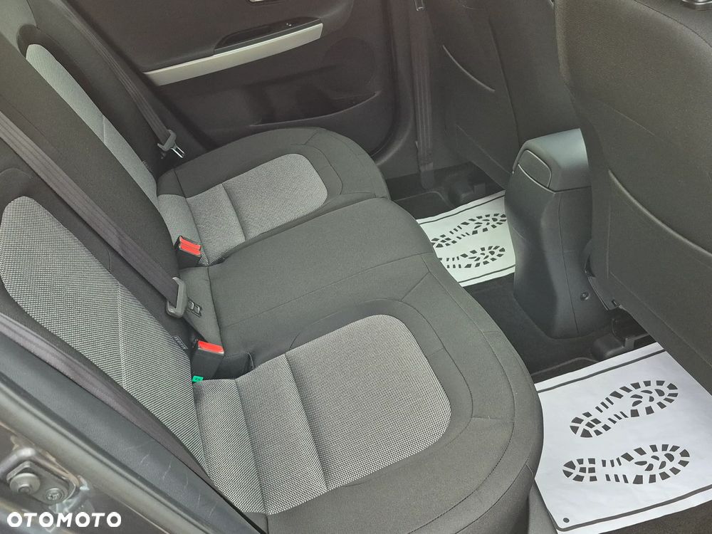 Kia Ceed 1.4 CVVT Dream Team Edition - 14