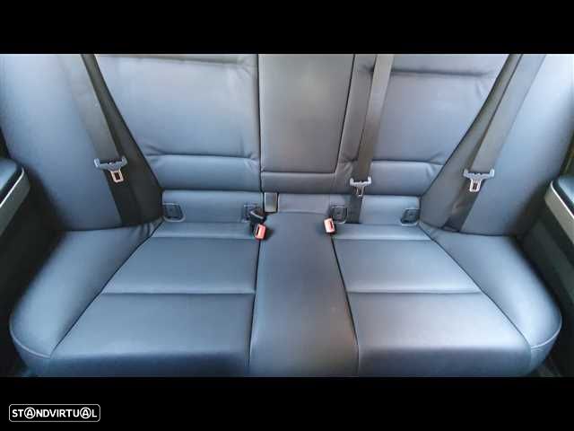 BMW 320 dA Exclusive - 7