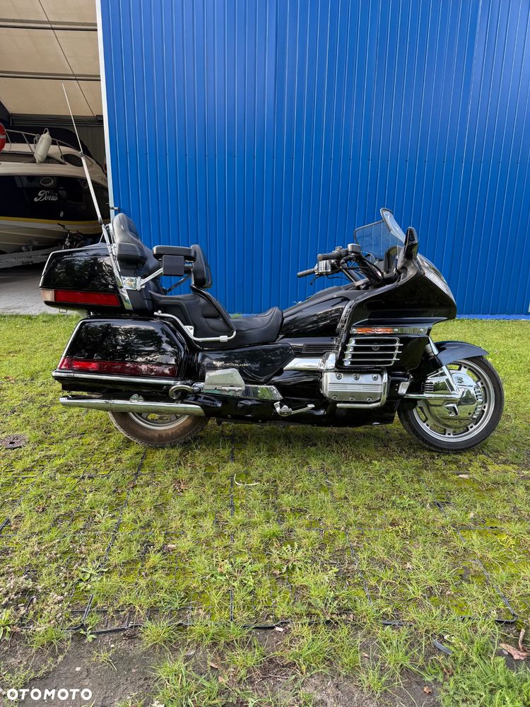 Honda GL - 5