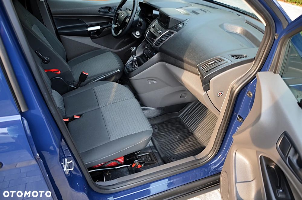 Ford TRANSIT CONNECT - 19