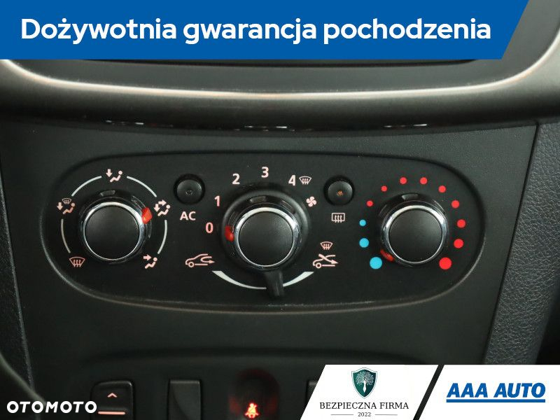 Dacia Sandero - 11