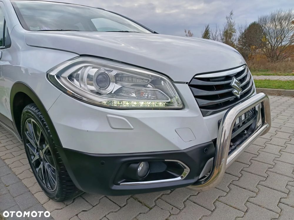 Suzuki SX4 S-Cross 1.6 VVT CVT 4x4 limited - 12