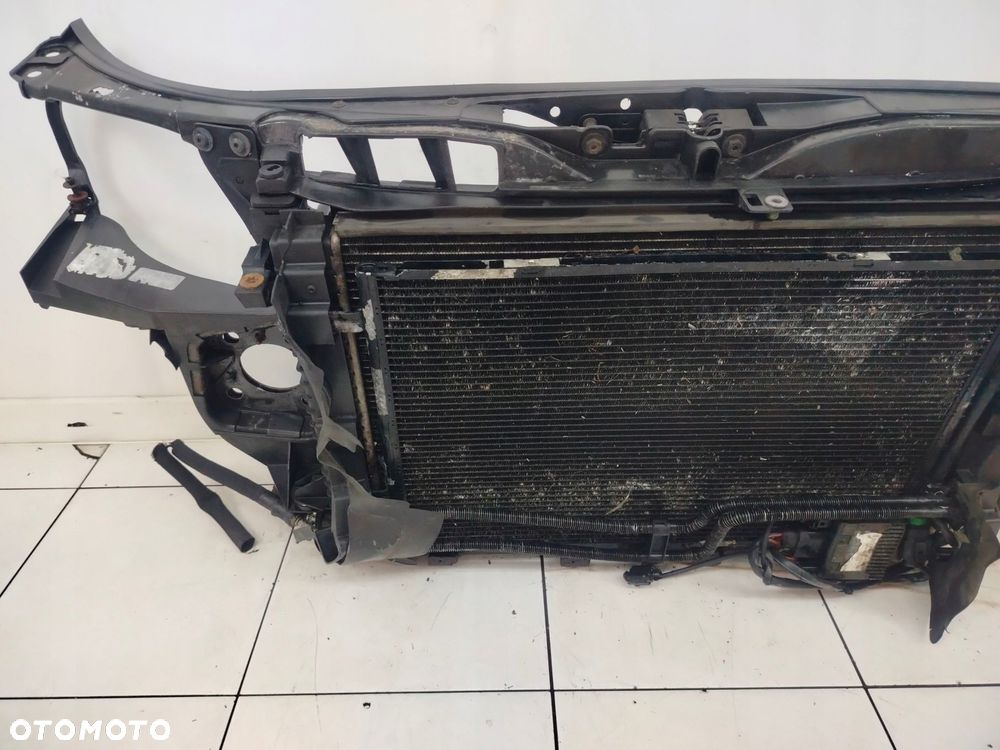 audi a4 b7 04r- pas przedni chłodnice komplet 2.7 tdi automat - 3
