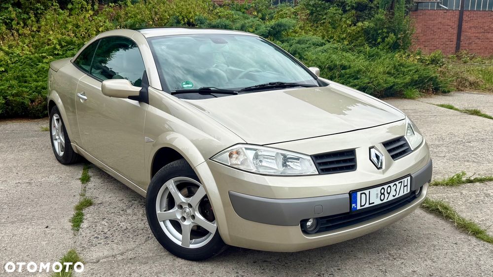 Renault Megane 2.0 Confort Privilege - 3
