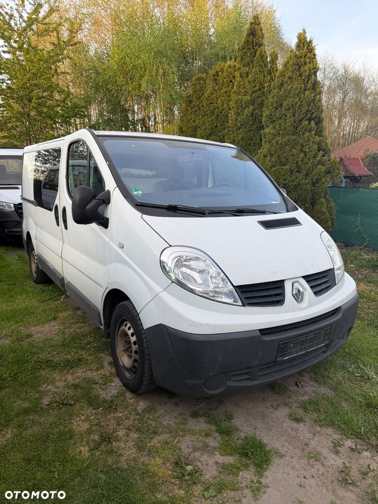Renault Trafic - 1