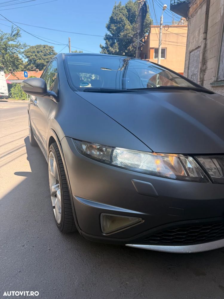 Honda Civic 1.8i-VTEC i-SHIFT Type S - 9