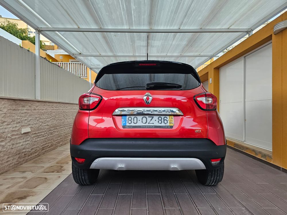 Renault Captur 1.5 dCi Helly Hansen - 17