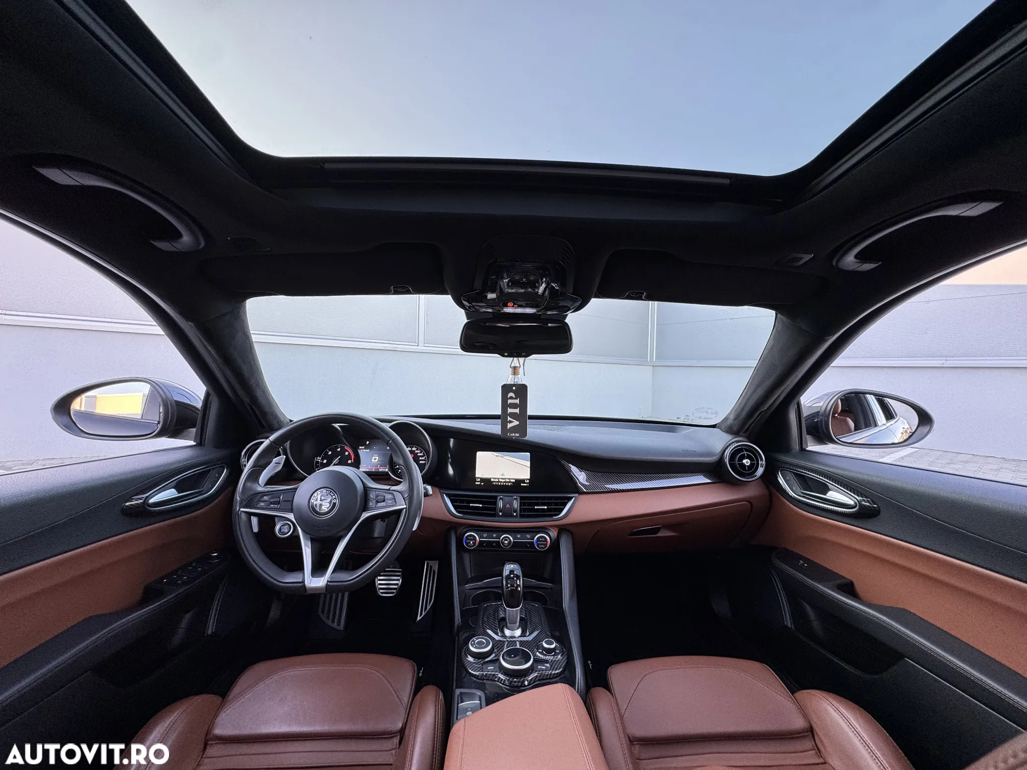 Alfa Romeo Giulia 2.2 Diesel AT8-Q4 Veloce - 6