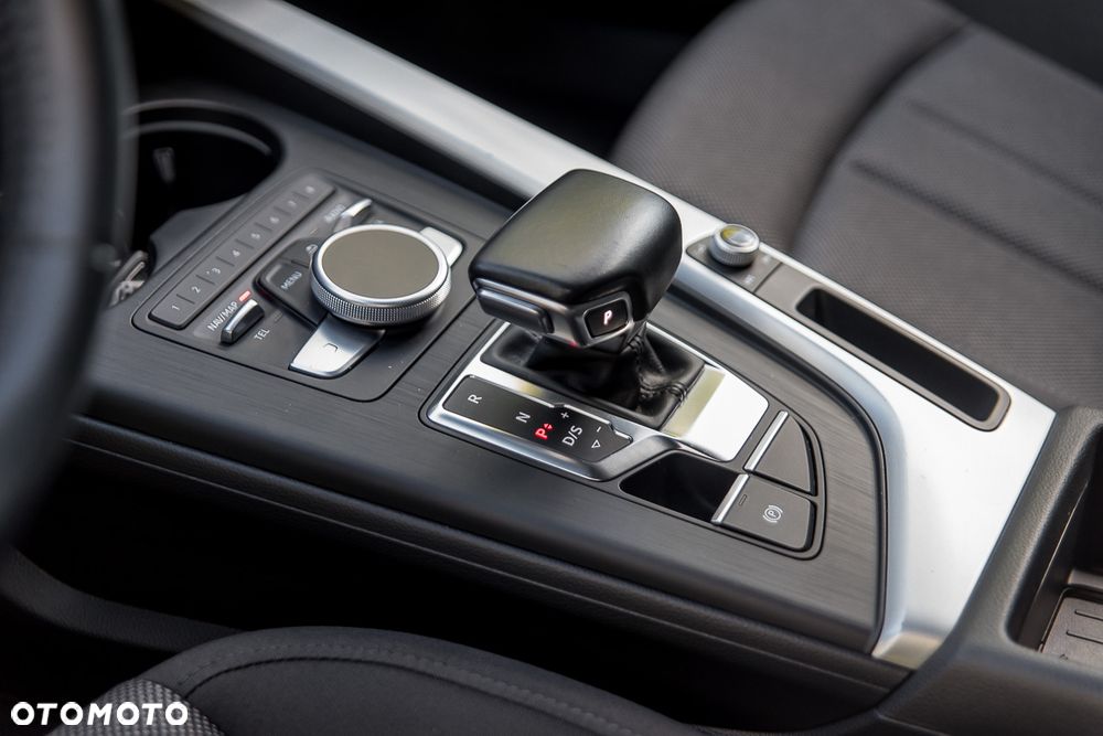 Audi A4 Avant - 25