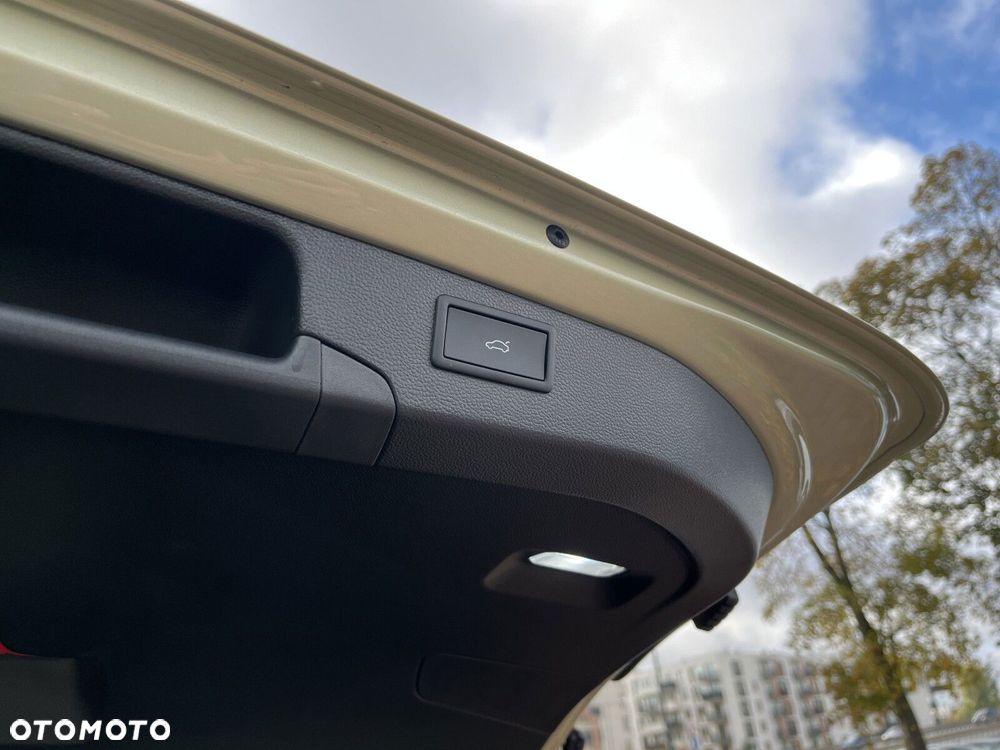 Skoda Superb 2.0 TSI Sportline DSG - 39