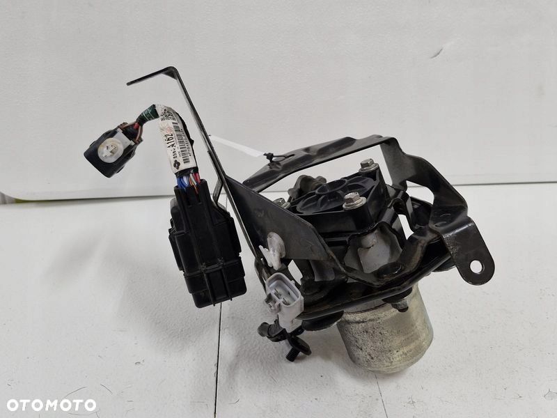 MITSUBISHI OUTLANDER III 3 POMPA OBIEGU WODY 7806A006 - 2