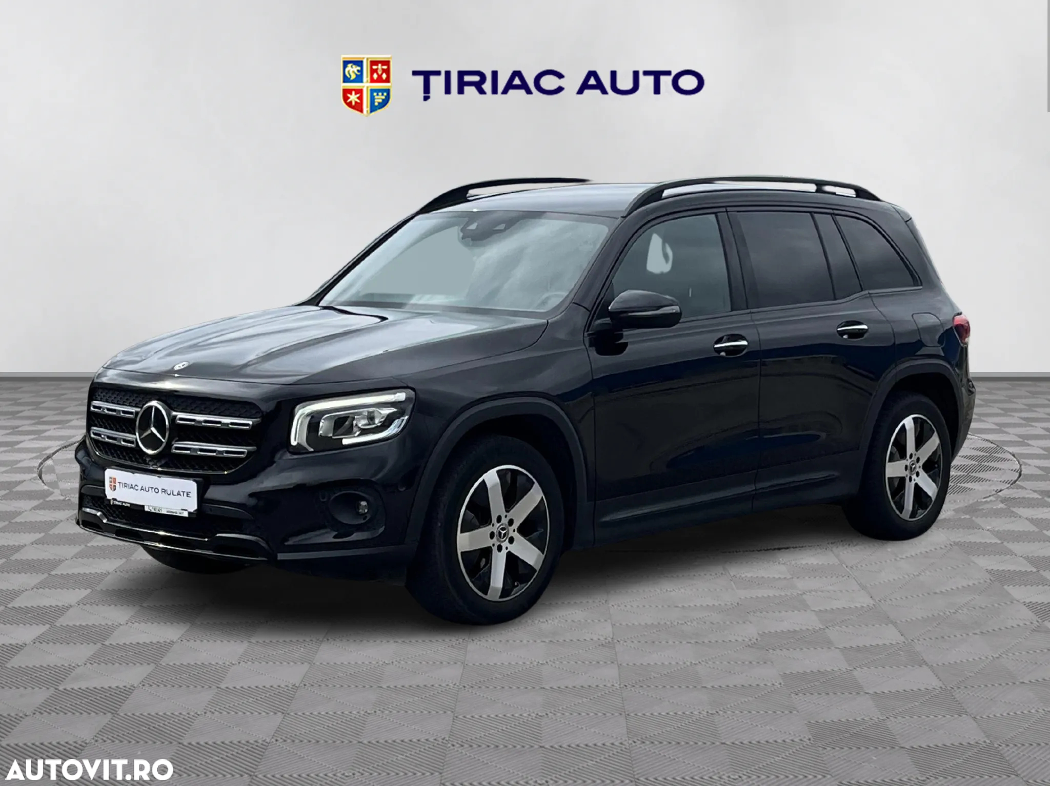 Mercedes-Benz GLB 250 4Matic 8G-DCT AMG Line - 2