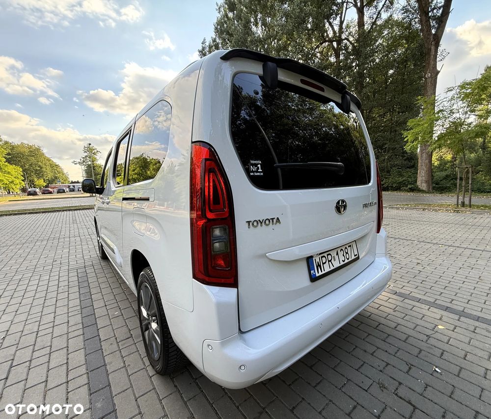 Toyota Proace City Verso Long 1.2 D-4T Family - 17