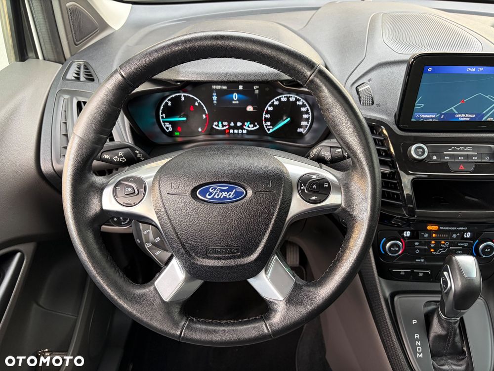 Ford Tourneo Connect Grand - 17
