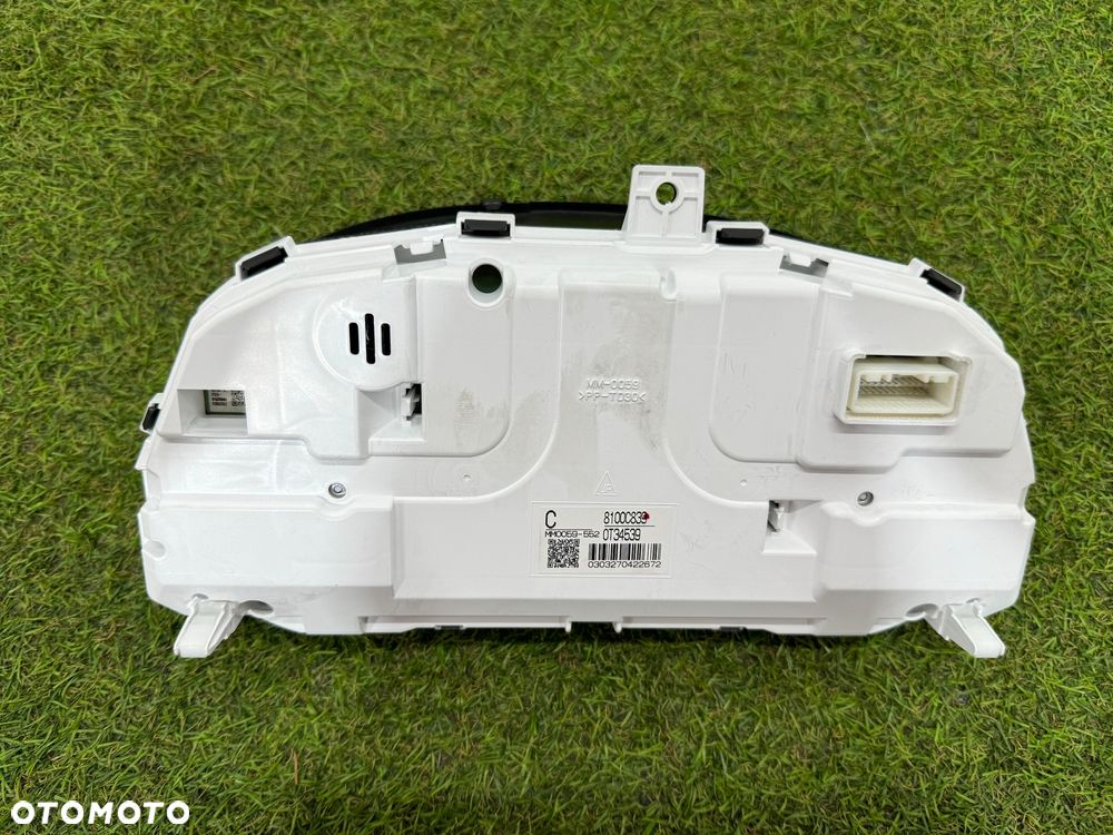 Licznik Wyświetlacz Mitsubishi Outlander 3 Lift PHEV - 6