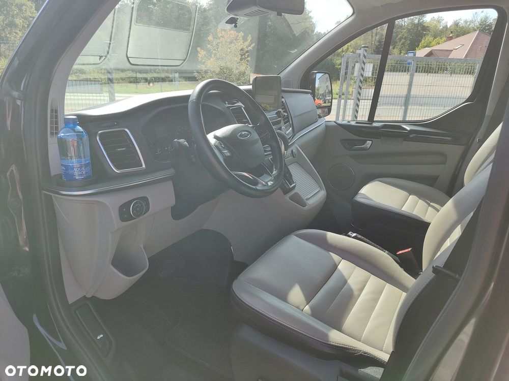 Ford Tourneo Custom 2.0 TDCi L2 Titanium SelectShift - 17