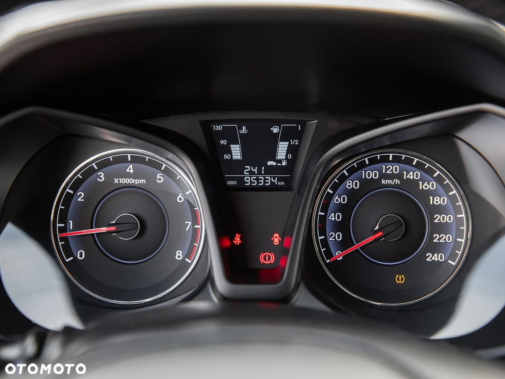 Hyundai ix20 - 18