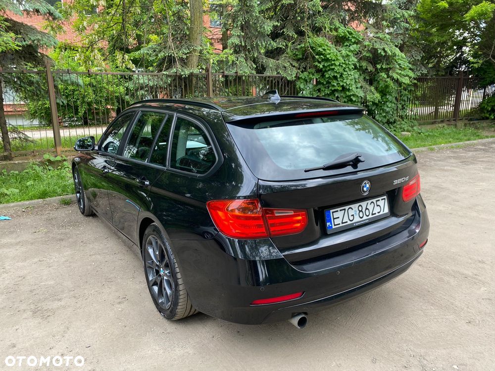BMW Seria 3 320d - 3