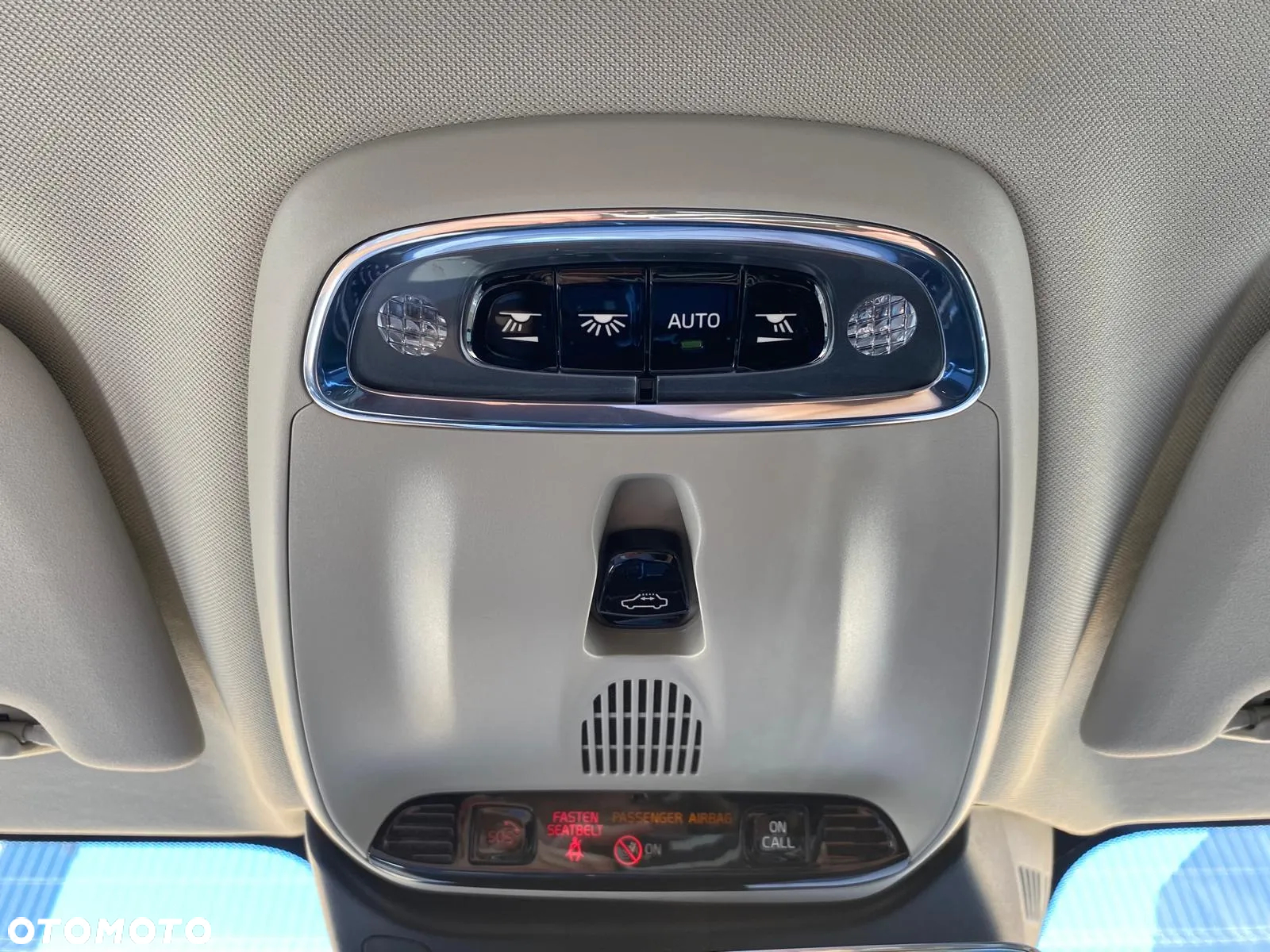 Volvo V60 T6 AWD Plug-In Hybrid Inscription - 31