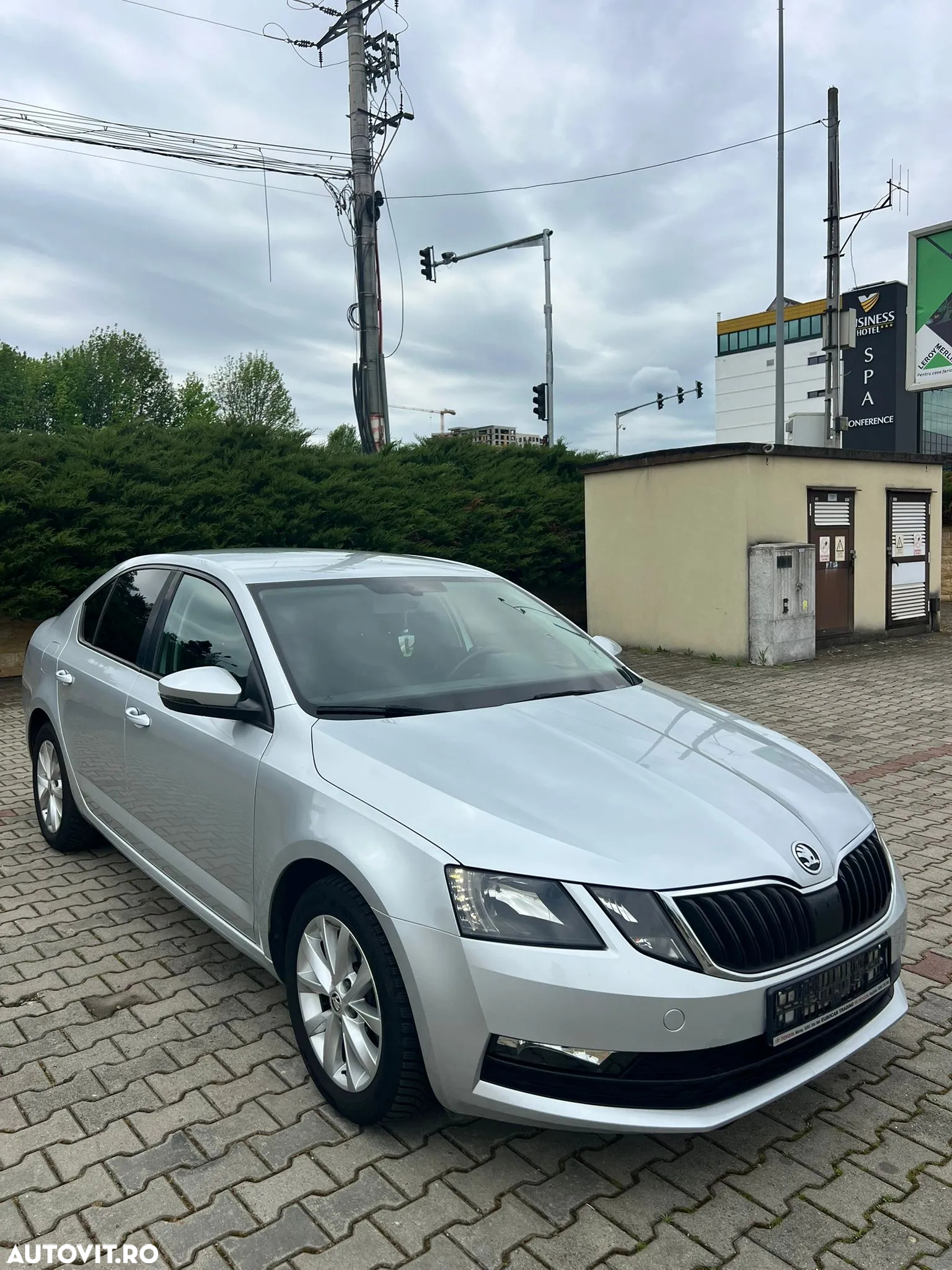 Skoda Octavia 1.6 TDI Avantaj - 4