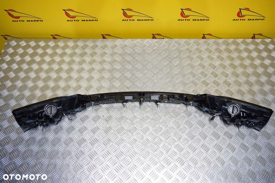 LEXUS NX II 2022 2023 - Blenda Klapy Tył Lampa LED USA - 9