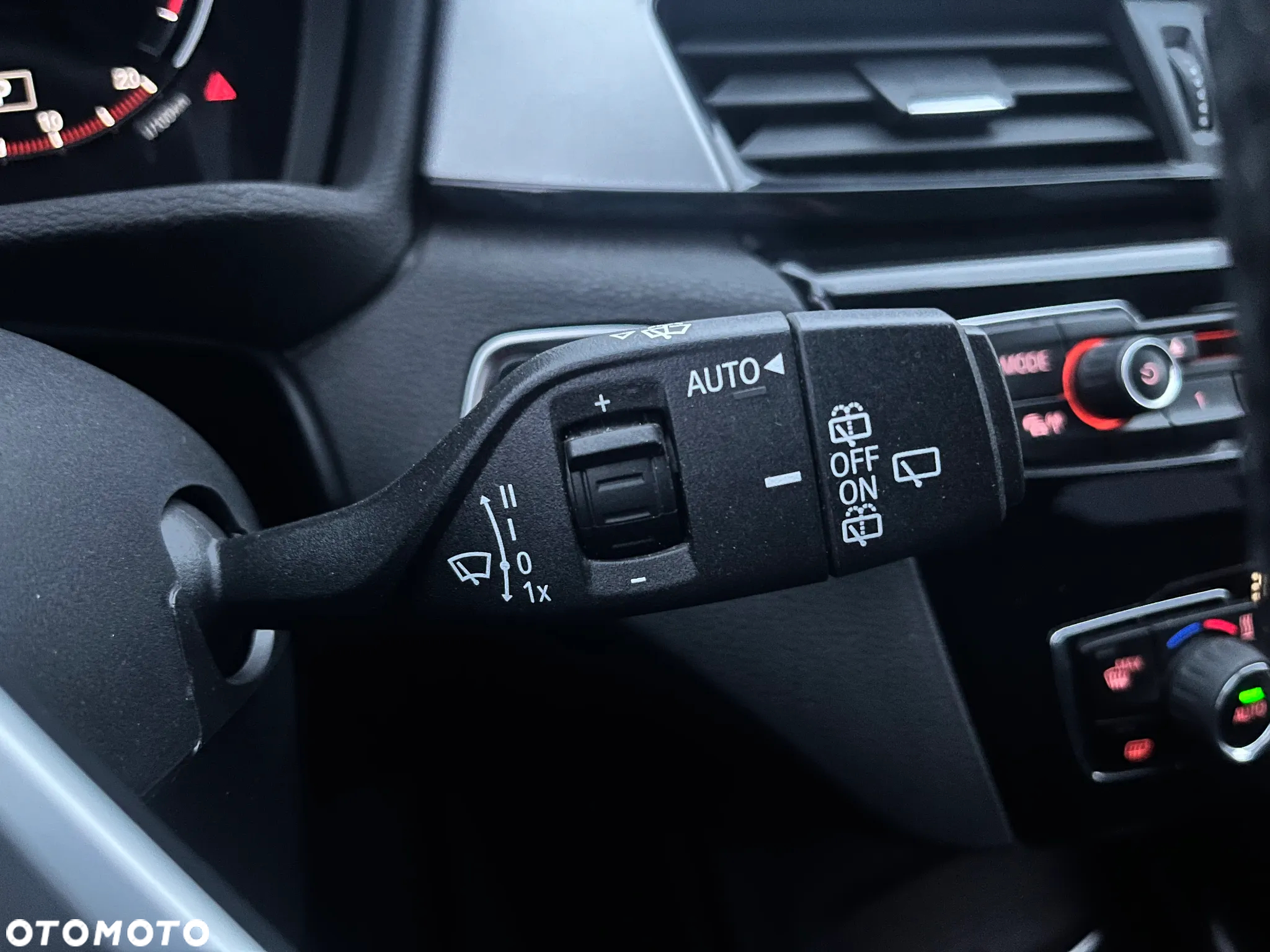 BMW X1 sDrive18i Business Edition - 40