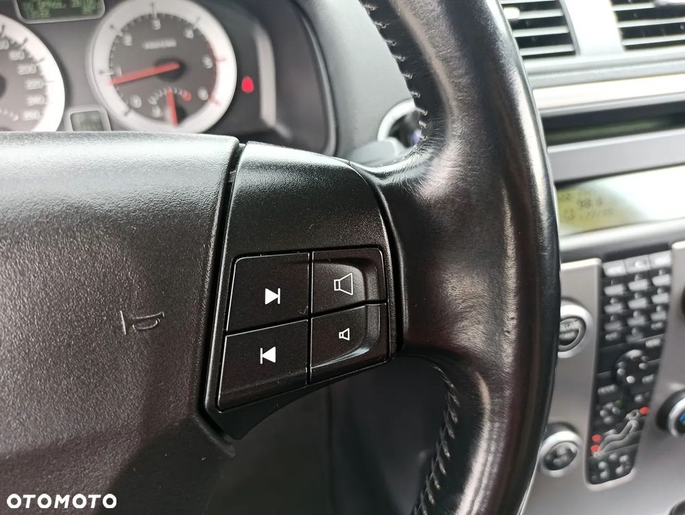Volvo V50 D5 DPF Momentum - 35