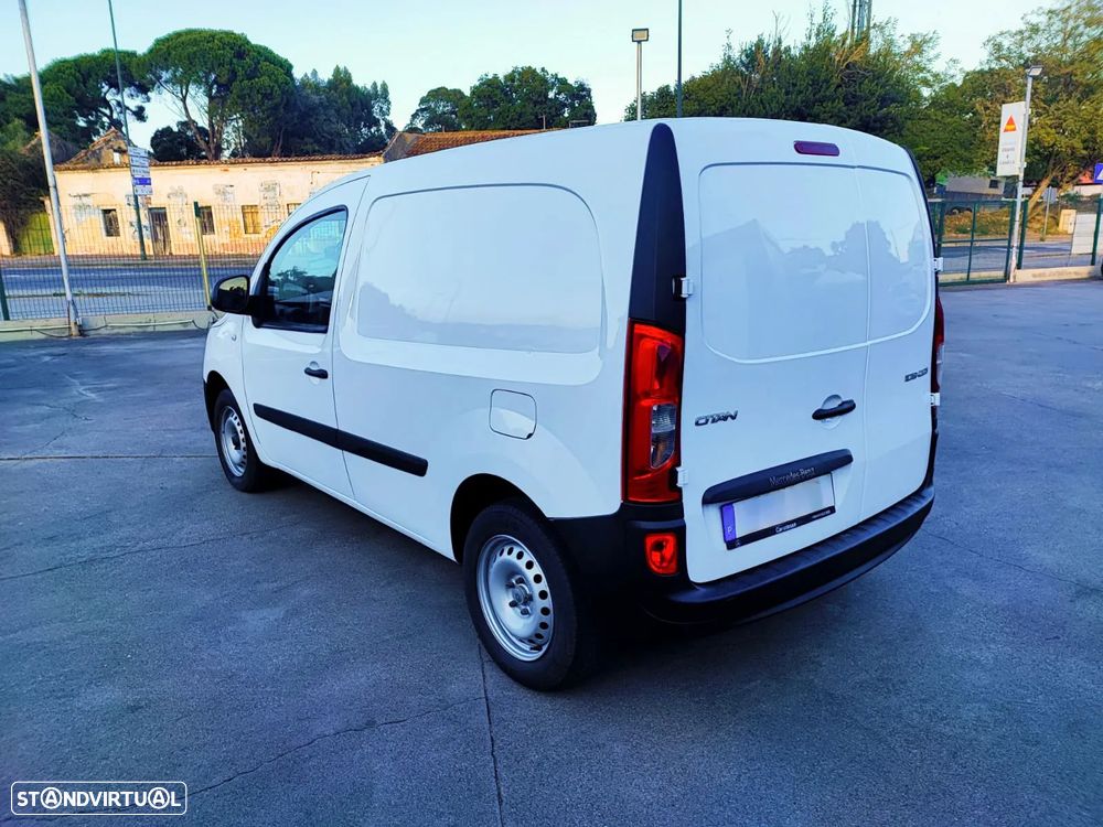 Mercedes-Benz CITAN 109 c/ câmara traseira - 5