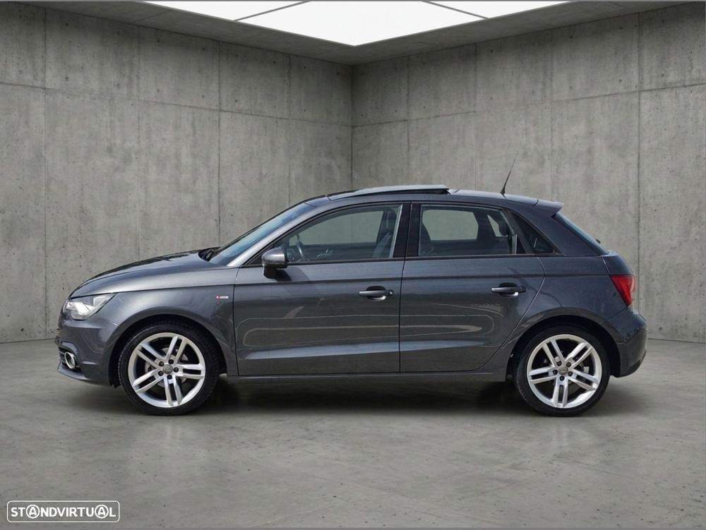 Audi A1 Sportback 1.6 TDi S-line S tronic - 5