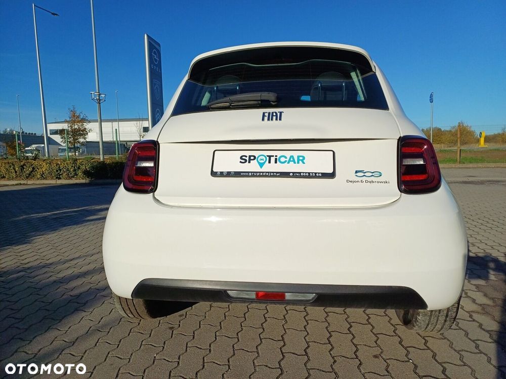 Fiat 500E 2023 photo 5