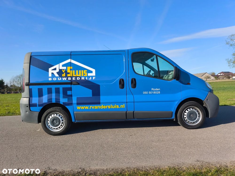 Opel Vivaro - 9