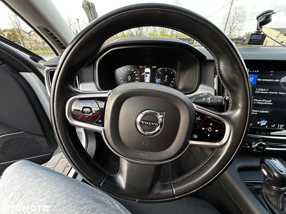 Volvo V90 D3 Geartronic Momentum - 24